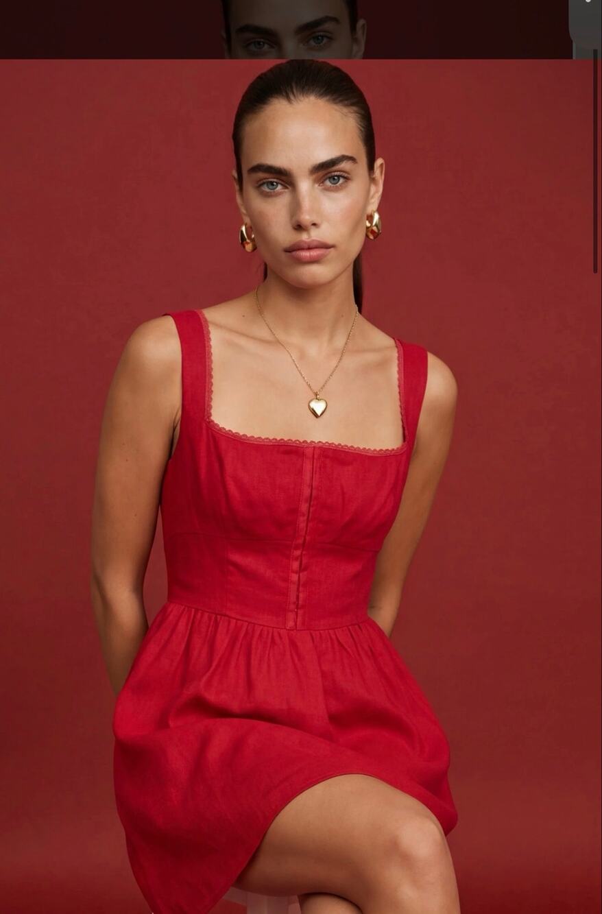 New Kourt Irene red dress size 4 100% linen $198